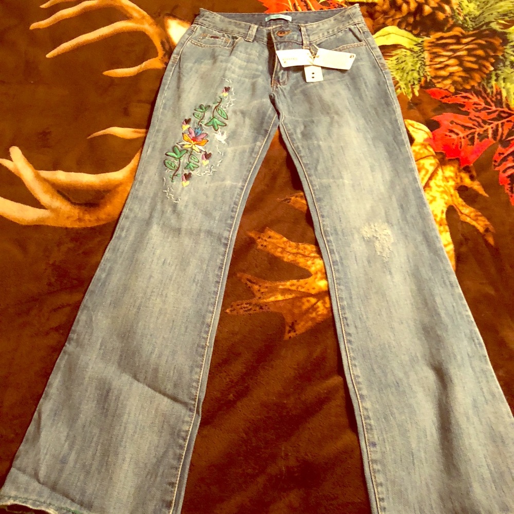 Billabong Jeans embroiled NWT